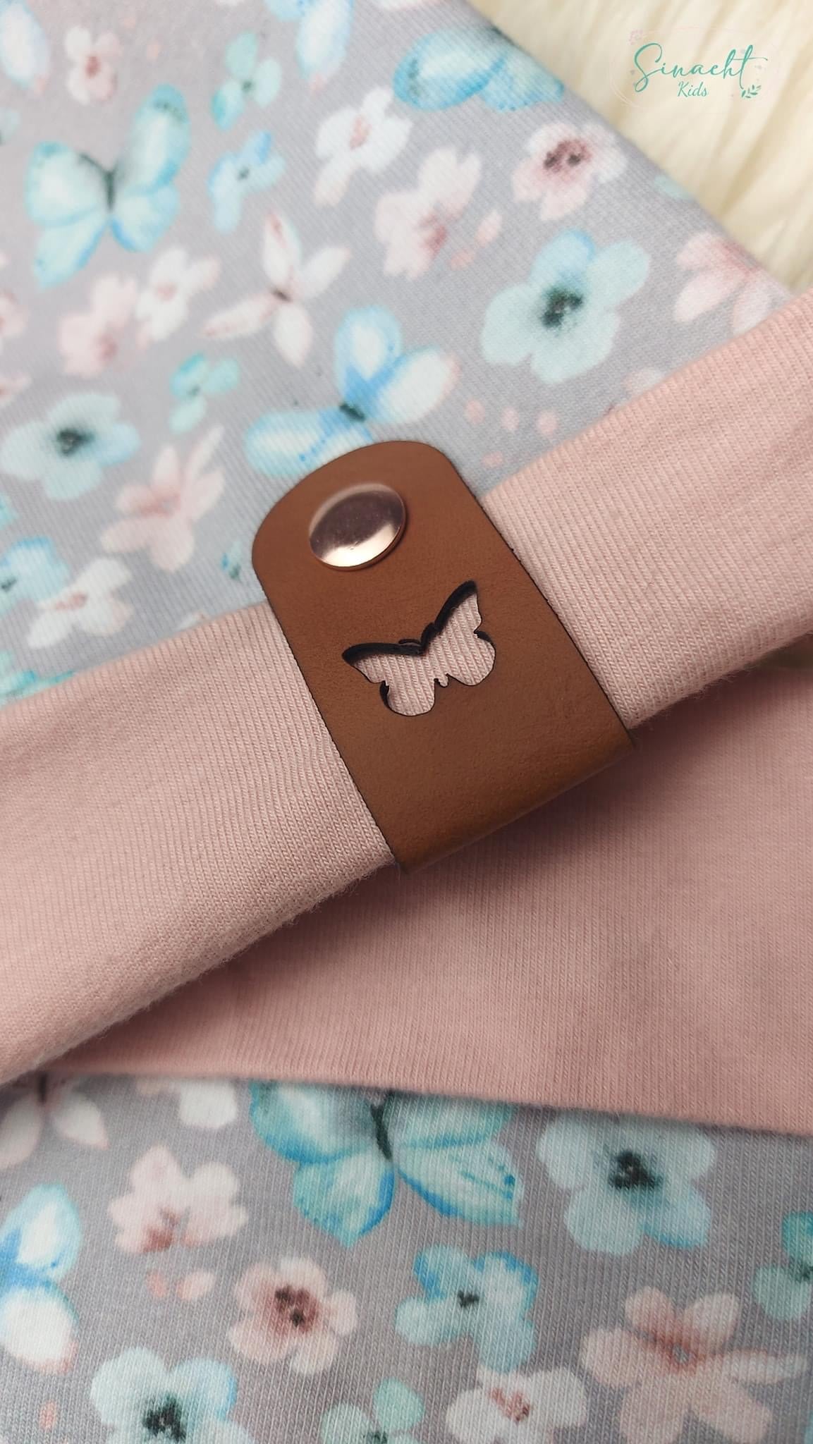 Label „cutout Schmetterling“